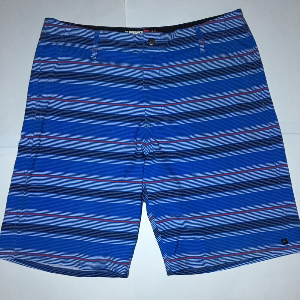 Quicksilver Shorts size 36